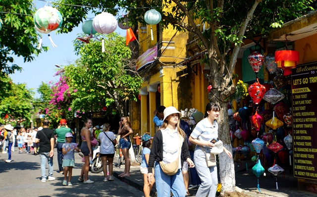 VN received 4.6mil foreign visitors in five months, over half the year’s target
