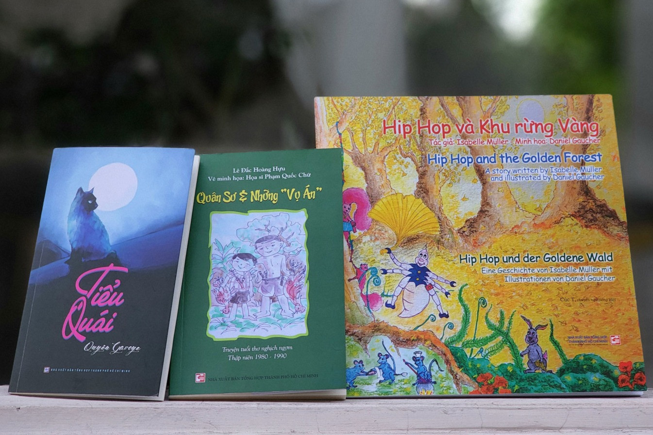 Những cuộc phiêu lưu kỳ thú qua trang sách