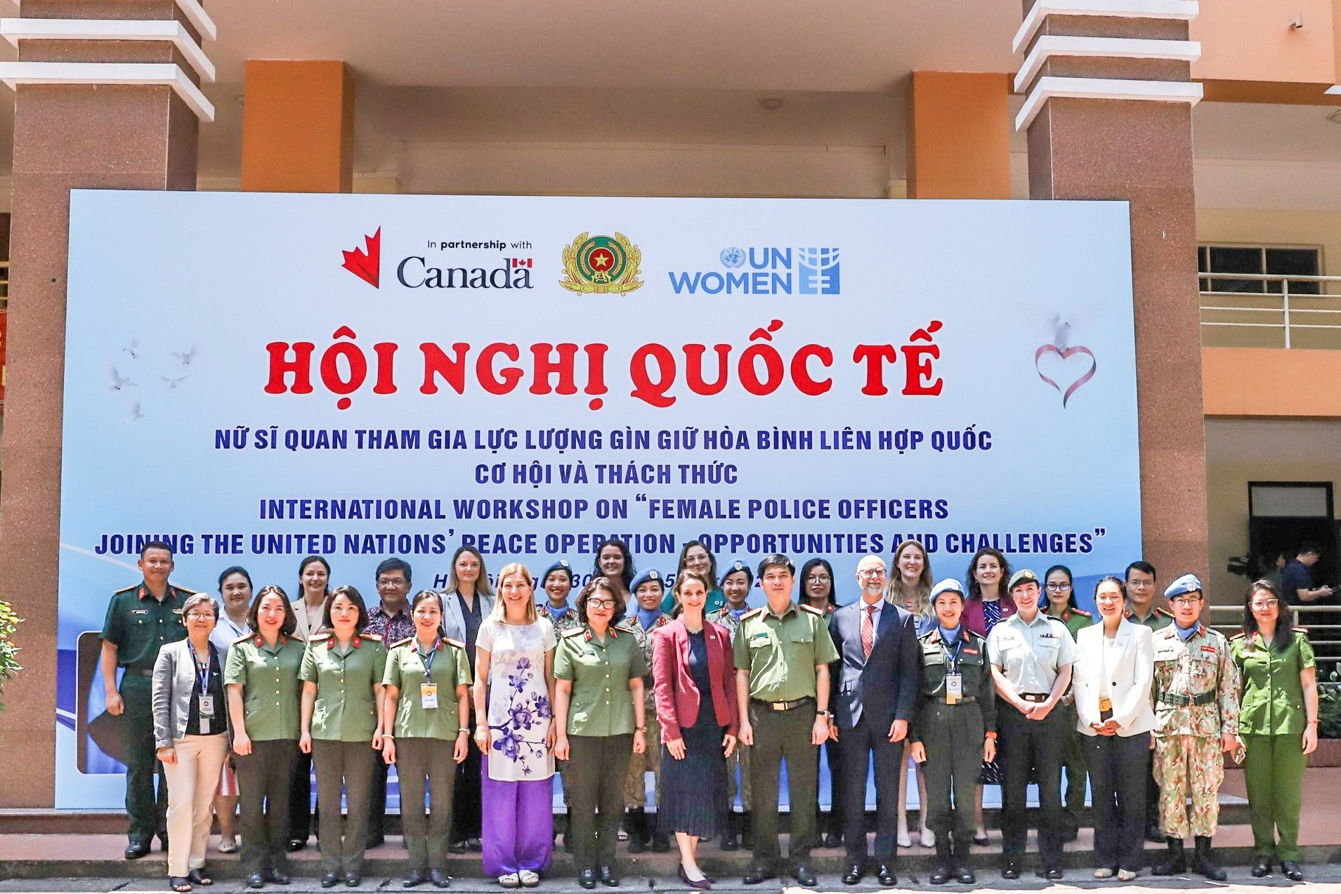 Tăng cường vai trò của nữ sỹ quan cảnh sát trong gìn giữ hòa bình quốc tế