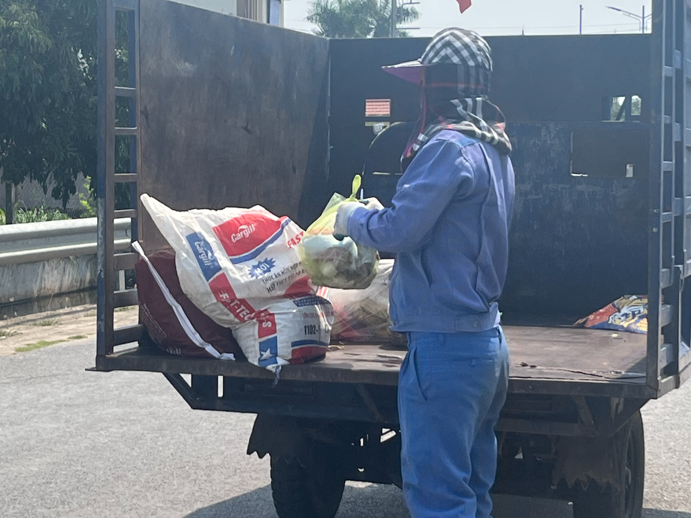 Xử lý rác thải tại nguồn giúp diện mạo nông thôn mới thêm sạch đẹp