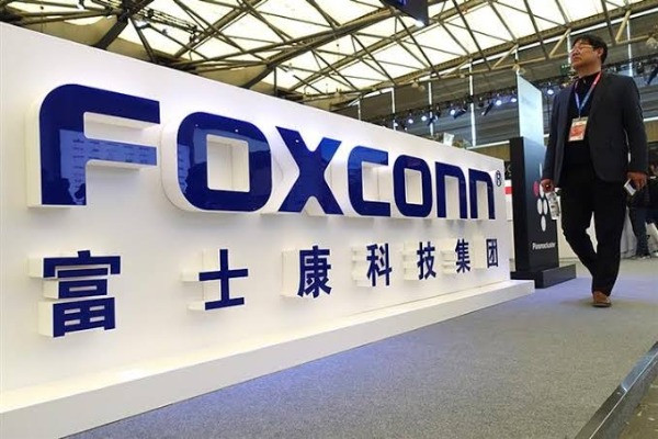 Foxconn nhảy sang thị trường pin điện, 'bi quan' triển vọng kinh doanh cả năm