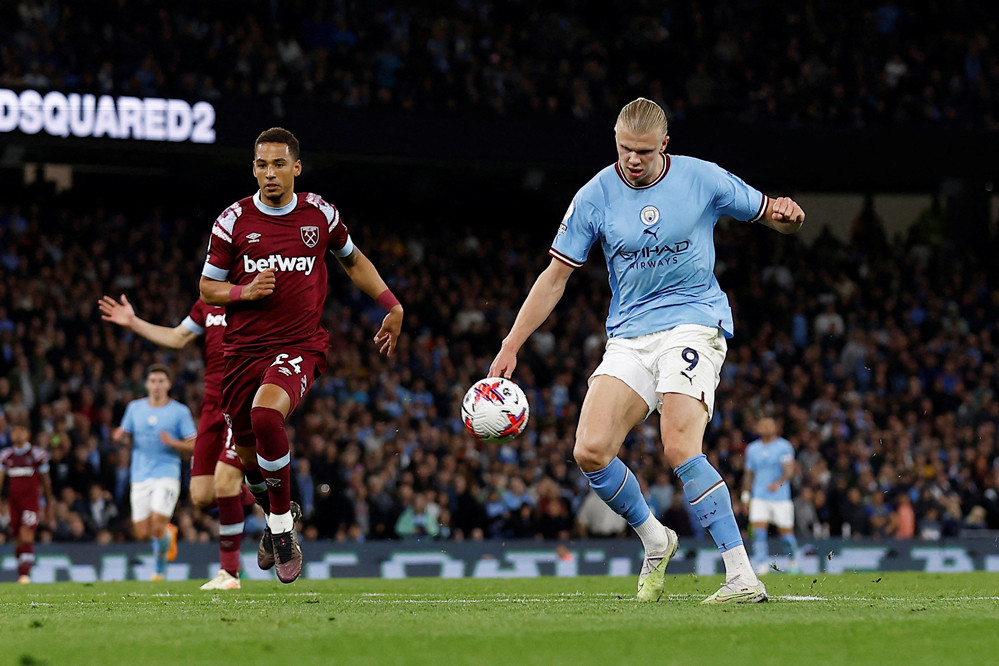 Man City làm điều đặc biệt tôn vinh 'máy ghi bàn' Haaland