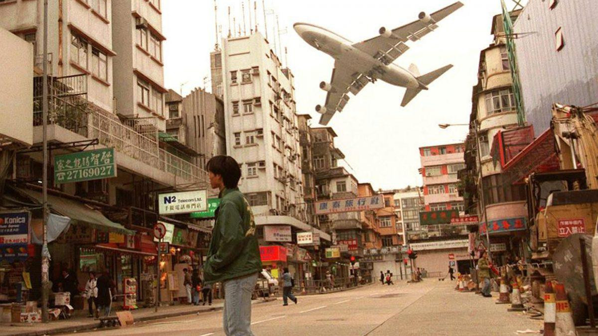 Huyền thoại sân bay nguy hiểm nhất thế giới một thời ở Hong Kong, Trung Quốc
