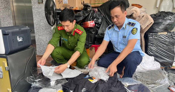 Phá kho hàng thời trang nhái nhãn hiệu nổi tiếng, chuyên chốt đơn qua livestream