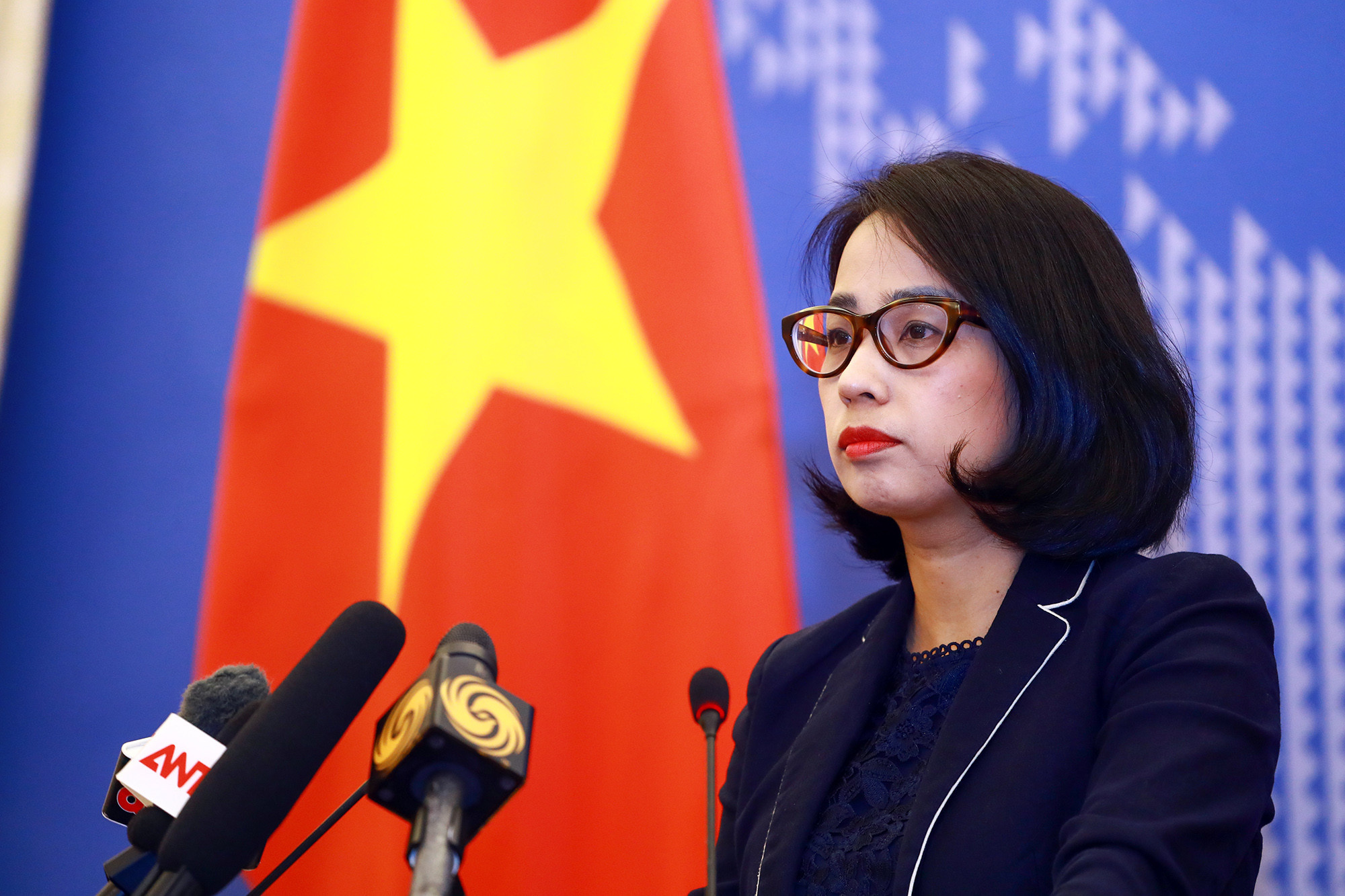 Đề nghị một công ty ở Australia dừng lưu hành vật phẩm có hình 'cờ vàng'