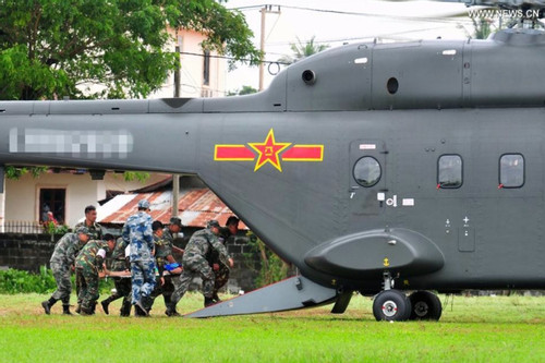 Quân đội Trung Quốc diễn tập quân sự với Lào