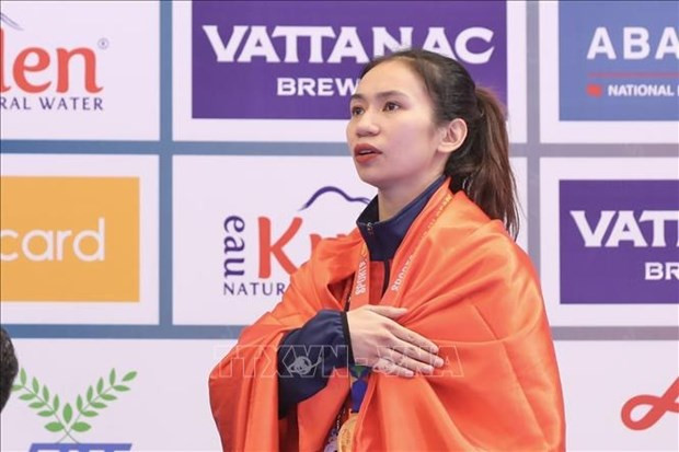 Karate artists win first gold for Vietnam at SEA Games after 18 years hinh anh 4