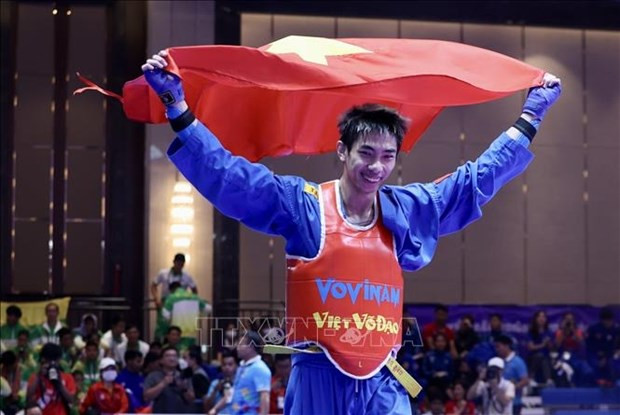 SEA Games 32: Vietnam seize historic gold medal in women's basketball hinh anh 5