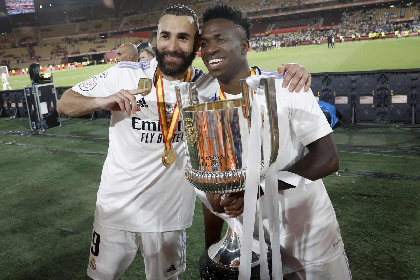 Real Madrid đoạt Cúp nhà Vua: Ngọn lửa Vinicius