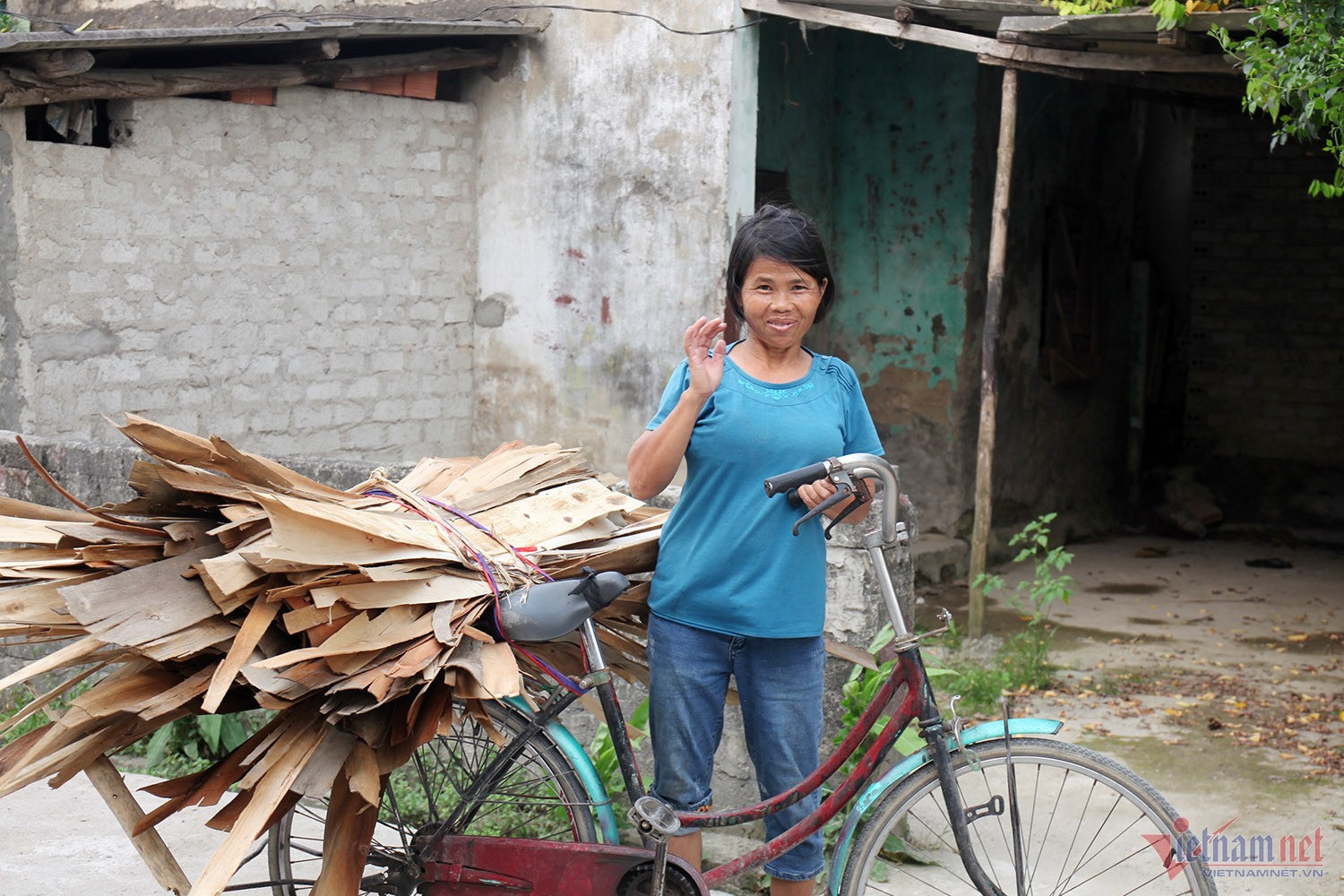 Mái nhà hy vọng cho hai mẹ con ăn xin ở Nghệ An