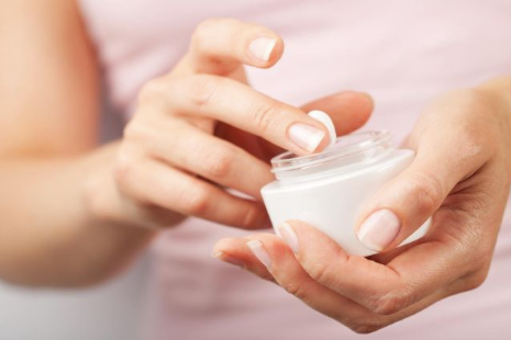 Thu hồi lô kem Vaseline Vitamin E kém chất lượng