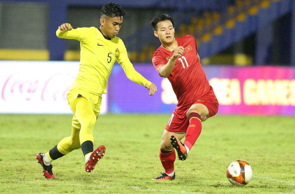 Lịch thi đấu bóng đá SEA Games 32 hôm nay 8/5: U22 Việt Nam đấu Malaysia