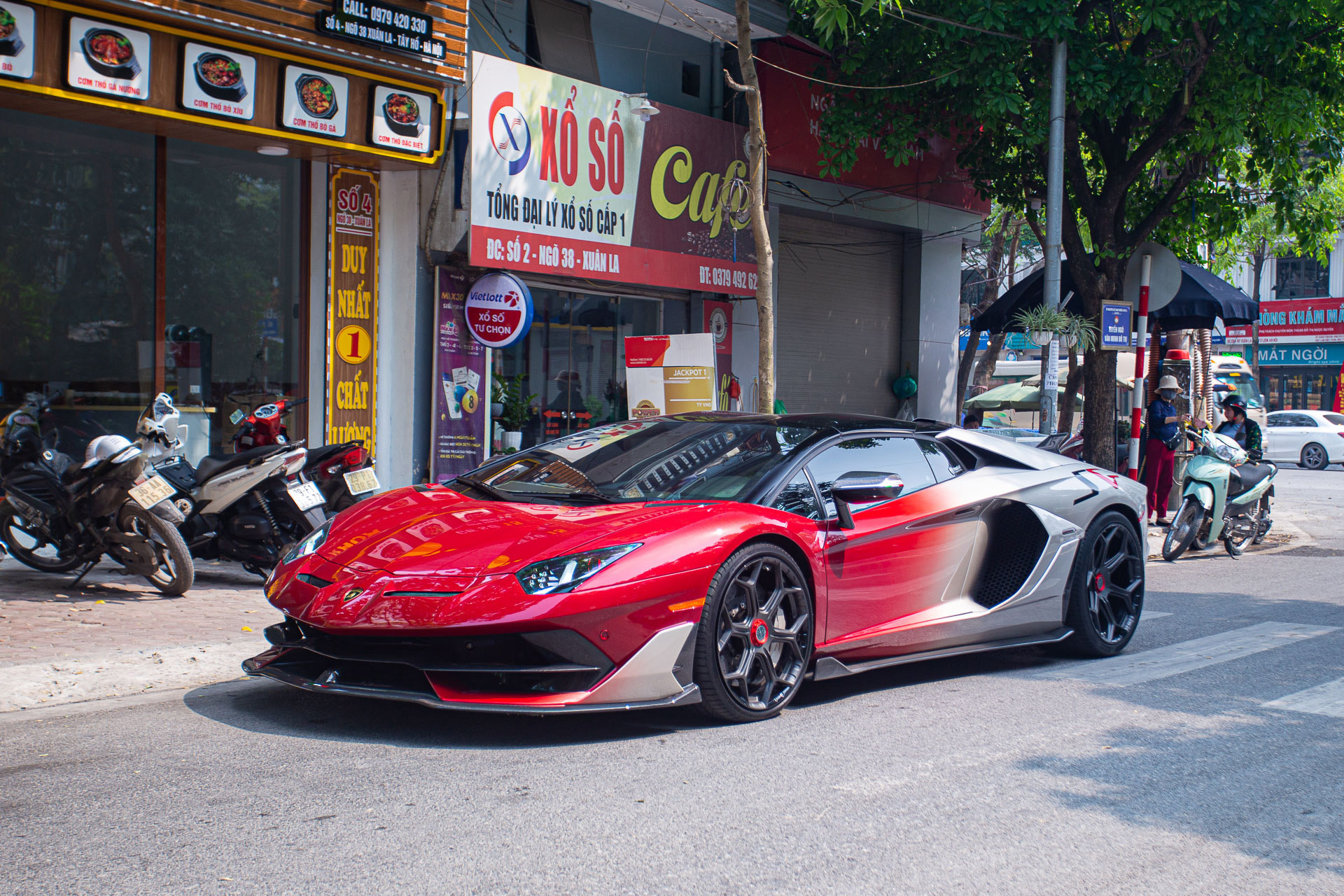Siêu xe Lamborghini Aventador của đại gia Hà Nội trở thành độc bản sau khi độ