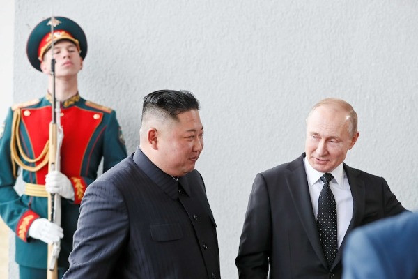 Ông Kim Jong Un gửi thư cho Tổng thống Putin chúc mừng Ngày Chiến thắng