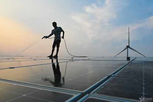 Không nước phát triển nào coi pin mặt trời là chất thải nguy hại