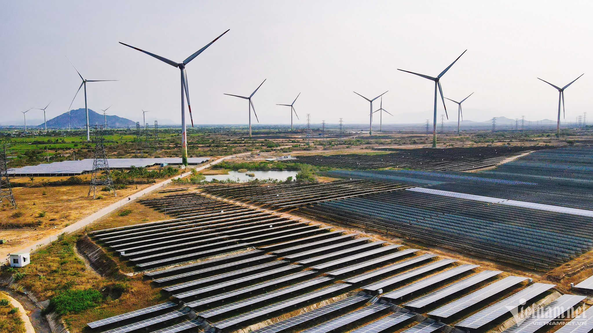 Eighth power-development plan prioritizes clean electricity sources