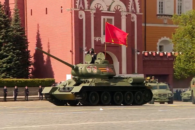 Cận cảnh dàn khí tài Nga duyệt binh trong Ngày Chiến thắng
