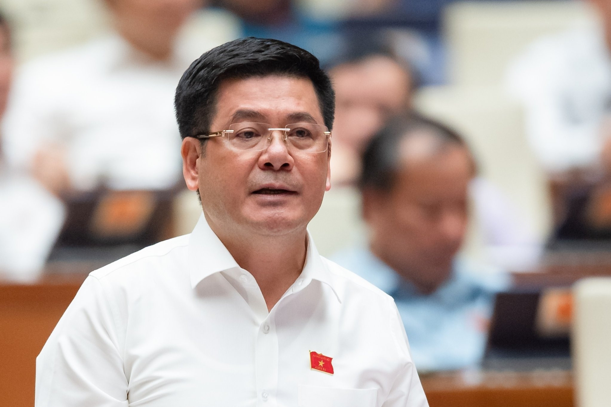 Bộ trưởng Công Thương giải thích lý do nhập khẩu điện của Trung Quốc và Lào