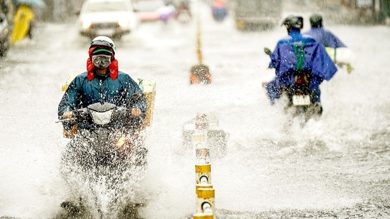 HCMC mobilizing diverse funding sources for urban flooding control ảnh 1
