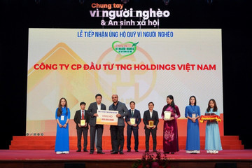 TNG Holdings Vietnam ủng hộ quỹ vì người nghèo 1 tỷ đồng