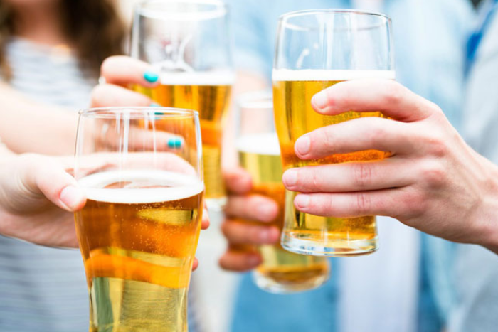 6 tác hại khi uống bia giải nhiệt ngày hè