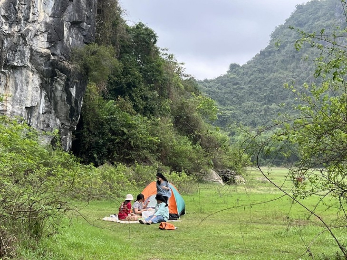 a tour of cat ba island picture 2