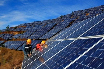 Phó Thủ tướng: Cần giải pháp thúc đẩy điện mặt trời mái nhà