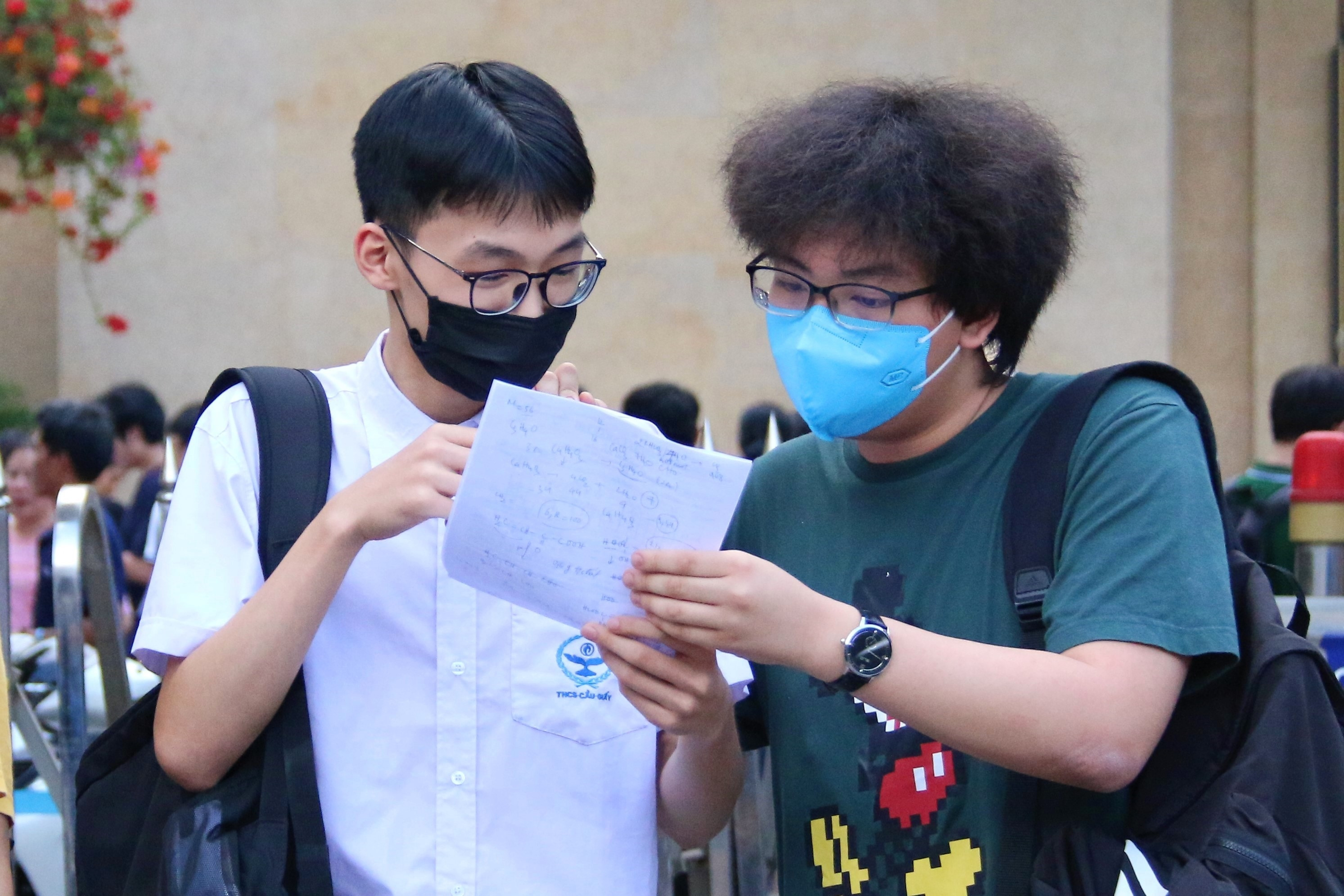 Đề thi 'làm đúng hết cũng không được điểm 10': Sở Giáo dục Hà Nội nói gì?