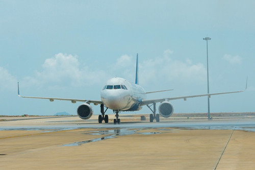 Giá vé máy bay khứ hồi nội địa có thể lên 8 triệu đồng