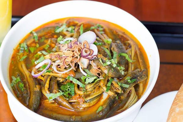 ﻿Nghe An Province impresses diners with flavorful eel soup