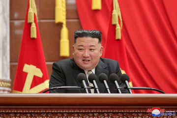 Ông Kim Jong Un tuyên bố sẽ tăng cường hợp tác chiến lược Nga-Triều