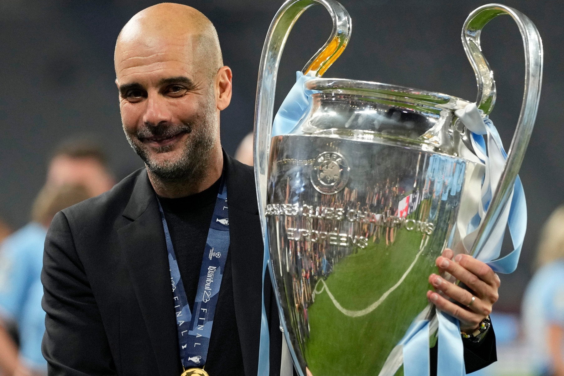 Pep Guardiola: Người đi xây những triều đại bóng đá vĩ đại