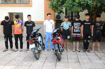 Khởi tố nhóm bốc đầu xe máy 'Chu Bá Thông' gây náo loạn ở Bắc Ninh