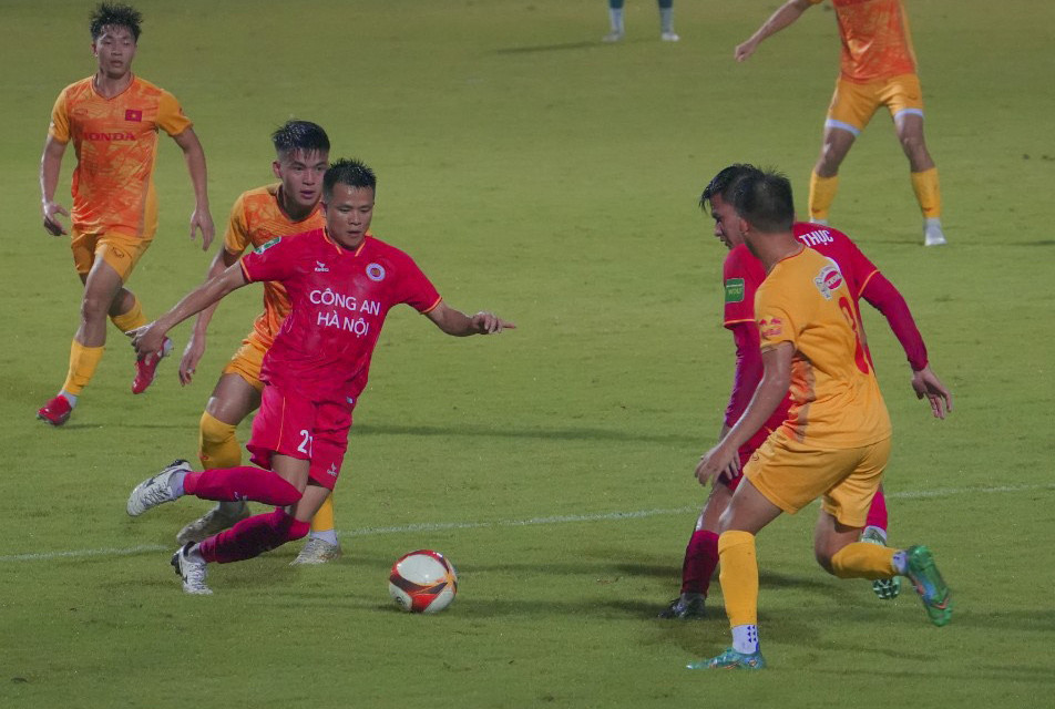 U23 Việt Nam thua CAHN 0