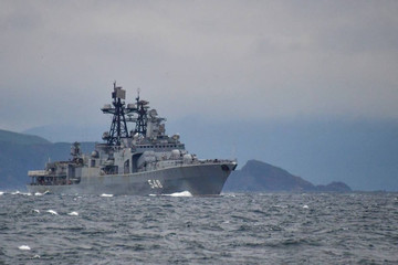 Xem hạm đội Thái Bình Dương Nga tập trận chống ngầm, bắn hạ mục tiêu trên biển