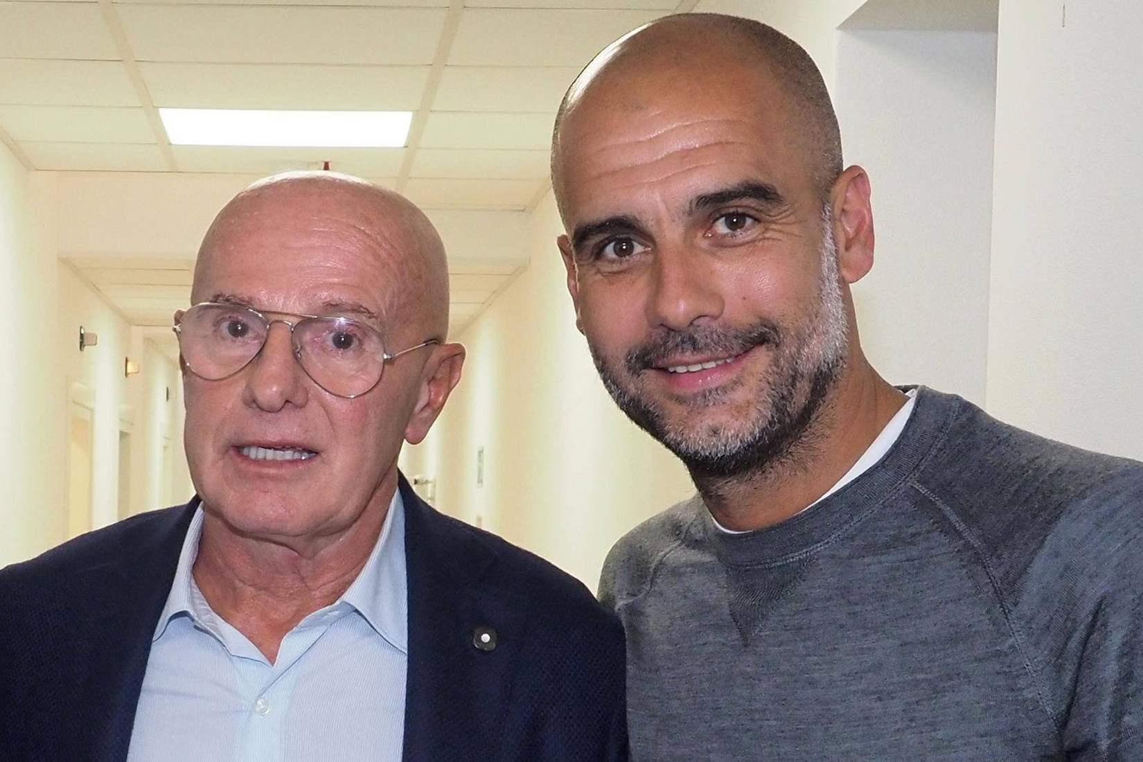 Arrigo Sacchi: Pep Guardiola phi thường, dũng cảm