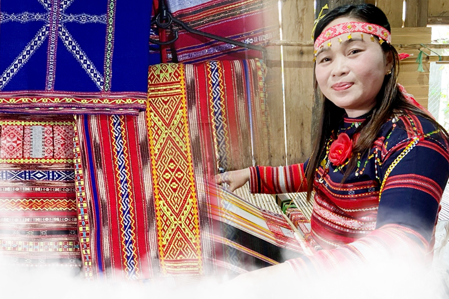 Hồi sinh nghề dệt thổ cẩm trăm năm của người Bana
