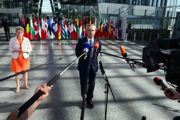 NATO nói xung đột ở 'giai đoạn trọng yếu', Na Uy, Đan Mạch gửi đạn pháo cho Kiev