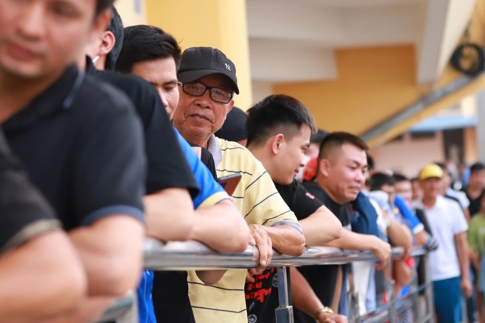 Sốt vé trận tuyển Việt Nam - Syria