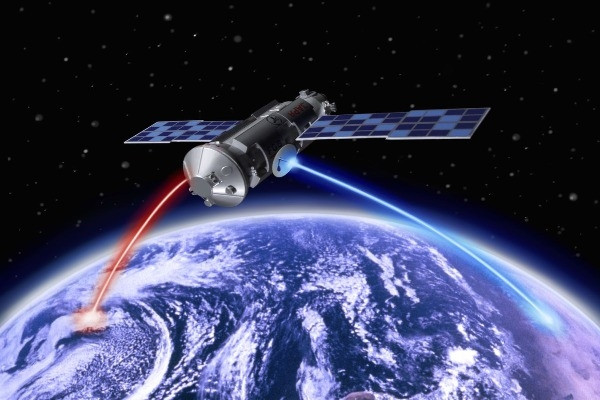 Tác chiến điện tử ‘vô hiệu’ trước công nghệ truyền tải năng lượng bằng laser