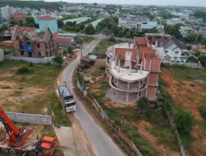 Hoa hậu 6 con Oanh Yến: Mỗi lần sinh con là bán 1 căn nhà, giờ ra sao? - 4