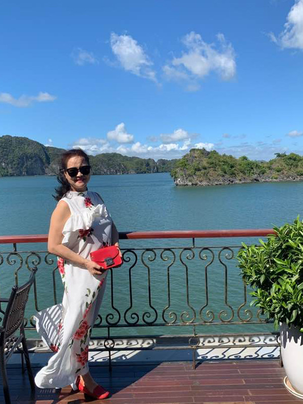 Người phụ nữ tuổi U70 vẫn xinh đẹp và quyền lực với 'cô Trúc' Mai Thu Huyền là ai? - Ảnh 6.