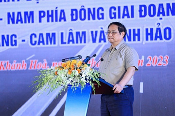 Thủ tướng dự lễ khánh thành cao tốc Vĩnh Hảo - Phan Thiết và Nha Trang - Cam Lâm