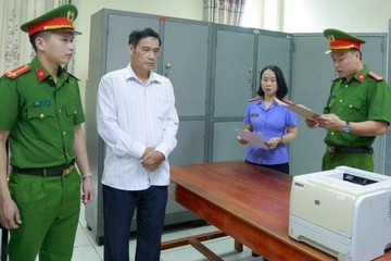 Khởi tố, bắt tạm giam cựu chủ tịch xã ở Hà Tĩnh vì lạm quyền