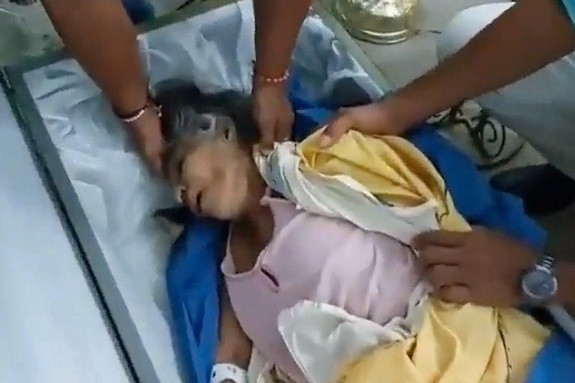 Một tuần sau khi tỉnh dậy trong quan tài, bà cụ ở Ecuador chính thức qua đời