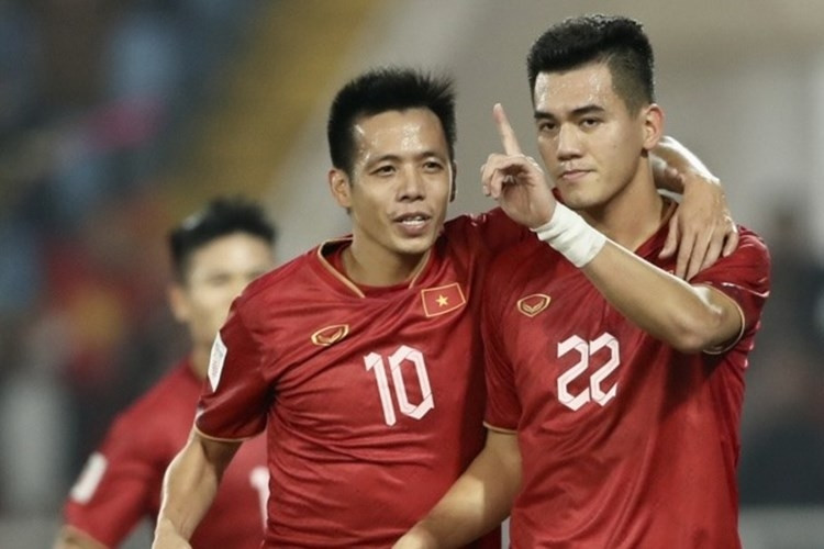 Tuyển Việt Nam: Không Văn Quyết, ông Troussier lý giải thế nào?