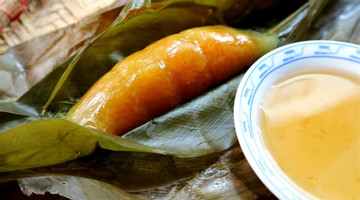 ’Bánh tro’ is believed to bring good luck and good health at Đoan Ngọ Festival