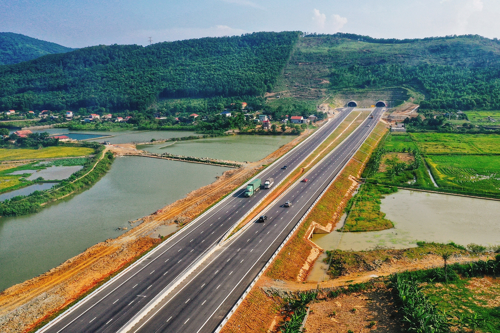 Hành động quyết liệt để có trên 3.000km cao tốc vào năm 2025