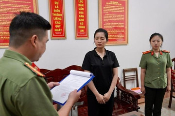 Khởi tố người phụ nữ ở Hà Giang vì truyền bá văn hóa phẩm đồi trụy