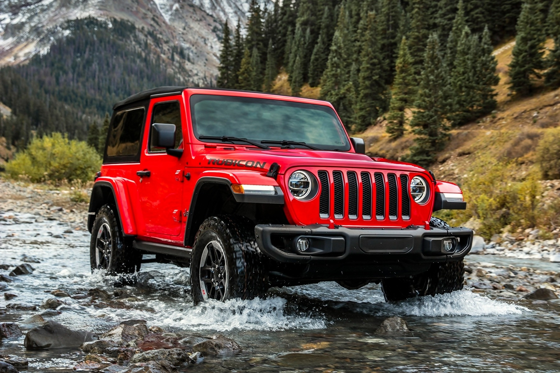 Mẫu SUV địa hình Jeep Wrangler Rubicon bị triệu hồi tại Việt Nam